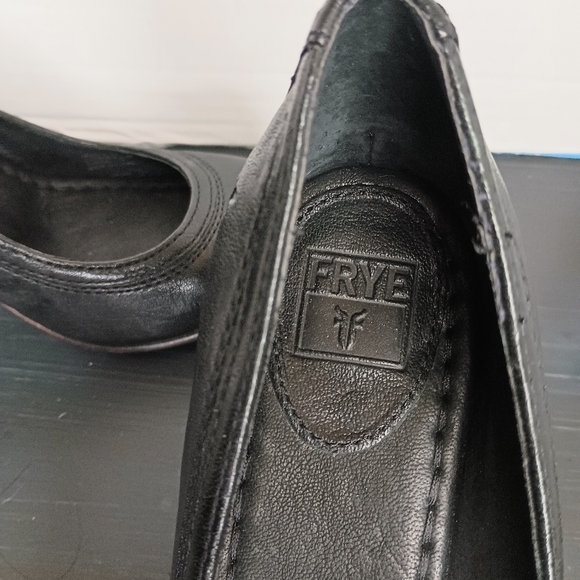 Frye Womens Carson Pump Block Heels Size 8 Black Wood Leather Academia - Picture 10 of 11